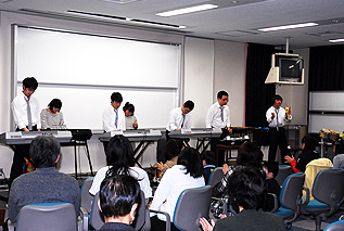 event03_p03